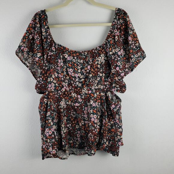Torrid Women's 1X Side Cutout Babydoll Top Dark Ditzy Floral Flutter Sleeve New - Picture 11 of 12